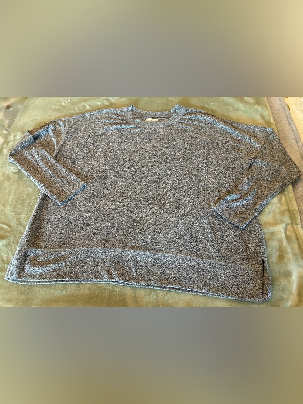 Women’s Lucky Brand Heathered Gray Crewneck Fleece Shirt Size Large